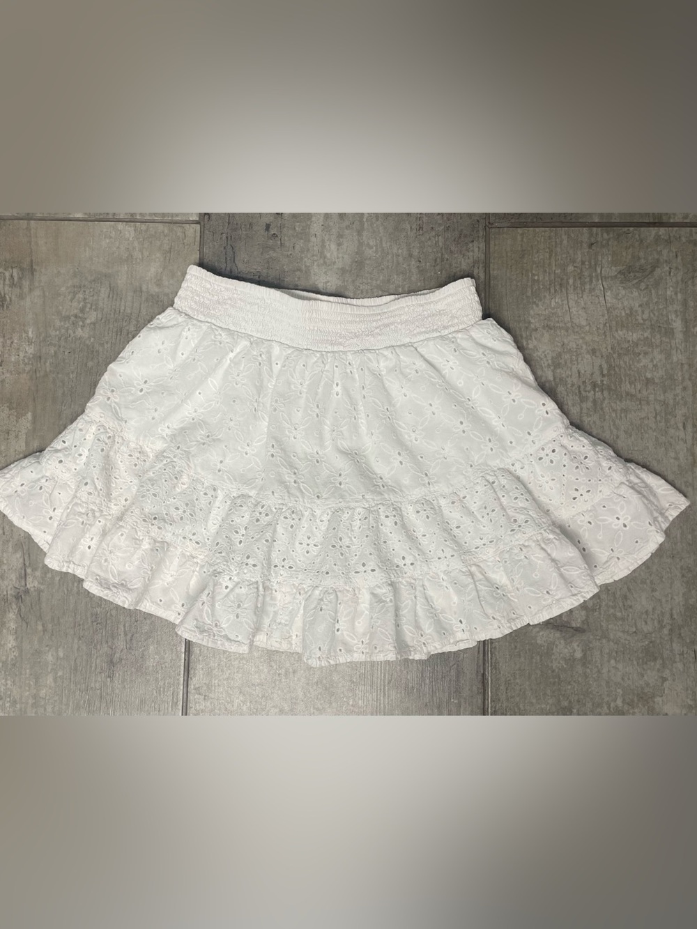 American Eagle Outfitters White Eyelet Ruffled Mini Skirt